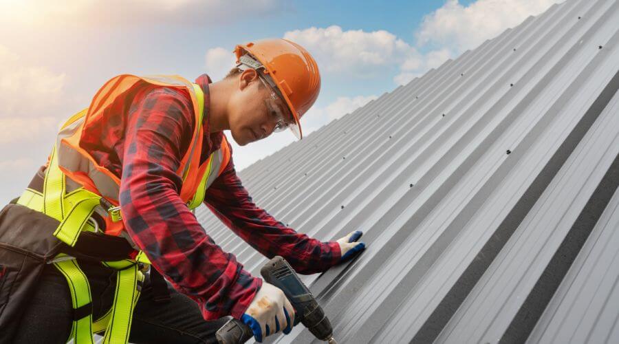 Professional gutter cleaning in Minden, TX